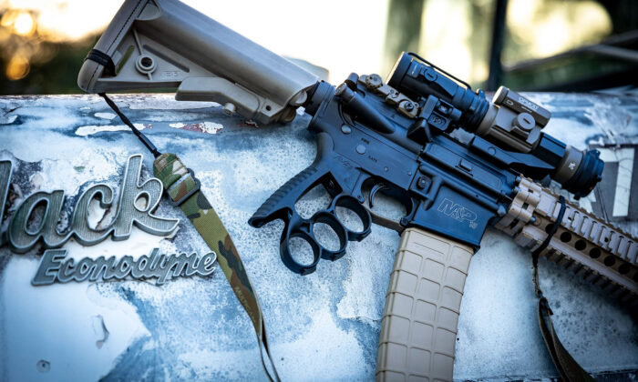 AVRi AR10/15 Knuckle Handgrip